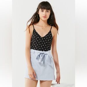 NWT urban outfitters BDG high waisted denim paperbag mini skirt, size medium